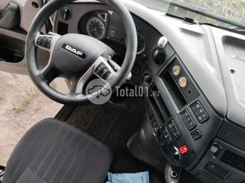 Фото DAF XF 296