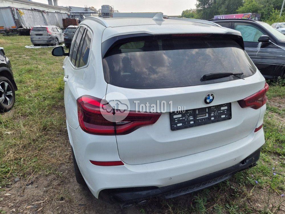 Фото BMW X3 20