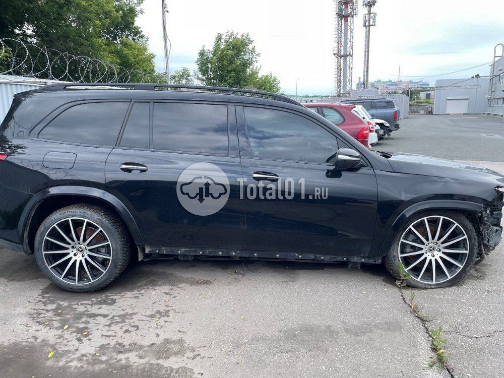 Фото Mercedes-Benz GLS-класс 14