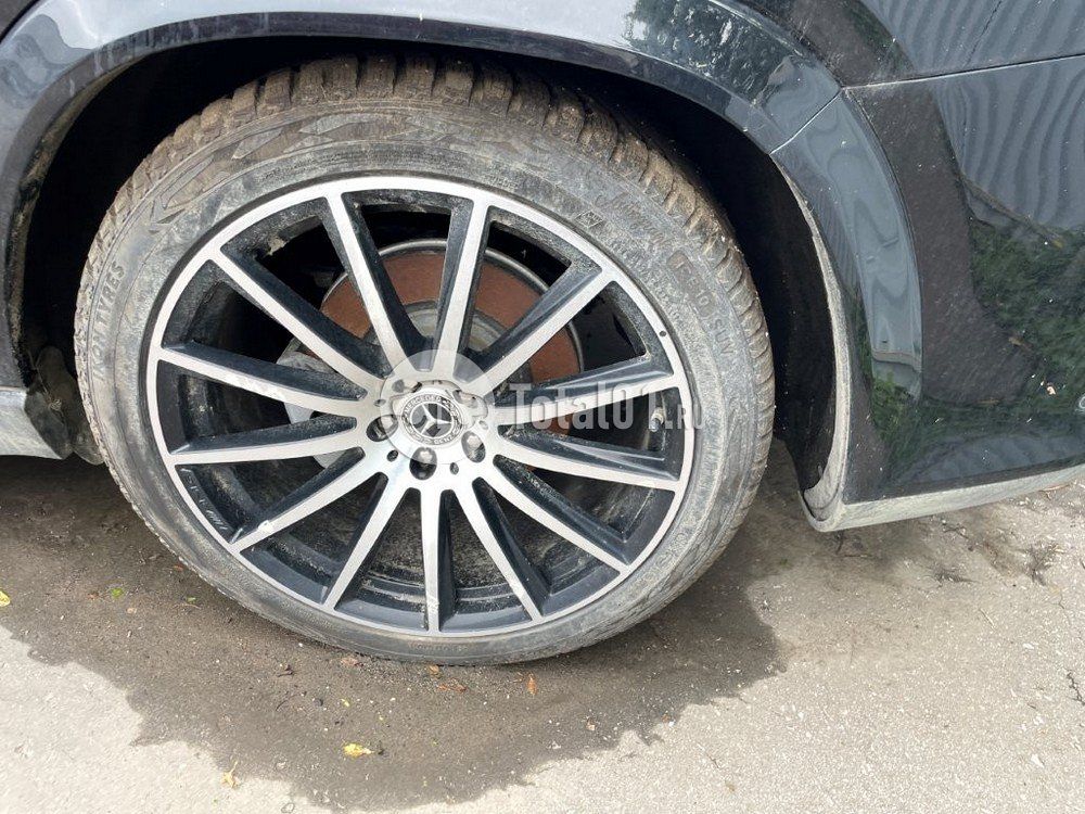 Фото Mercedes-Benz GLS-класс 18