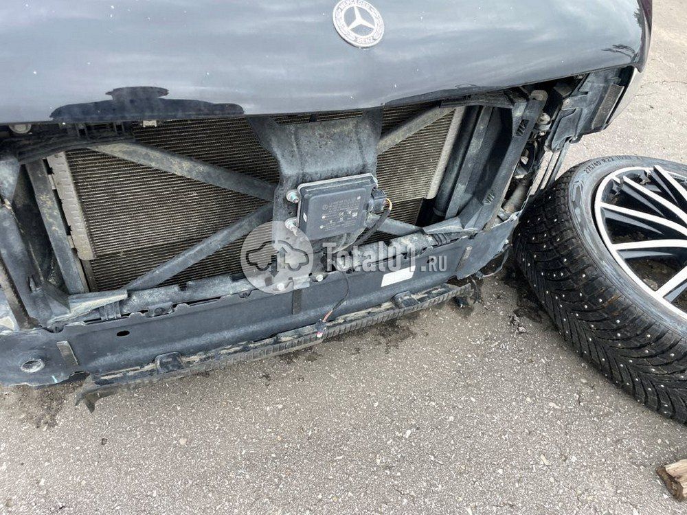 Фото Mercedes-Benz GLS-класс 28