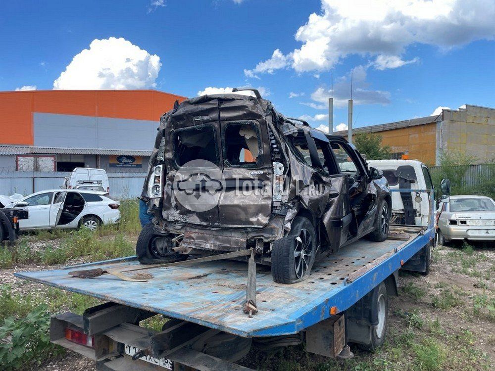 Фото ВАЗ (LADA) Largus 10