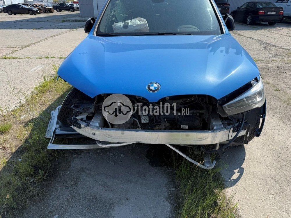 Фото BMW X1 8