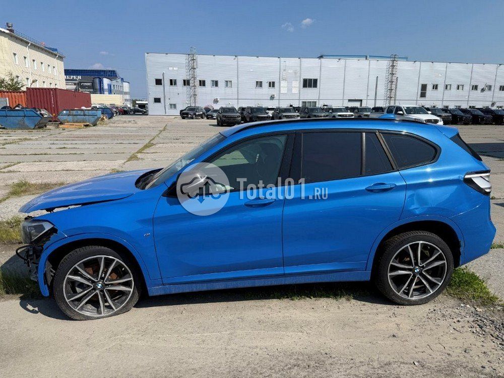 Фото BMW X1 24