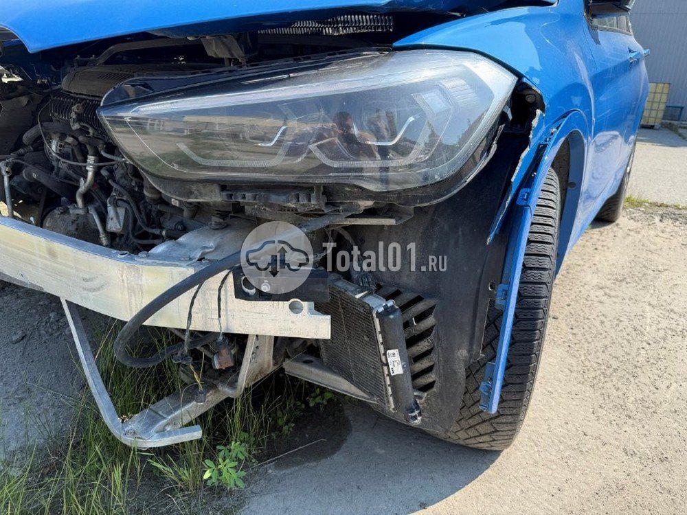 Фото BMW X1 56