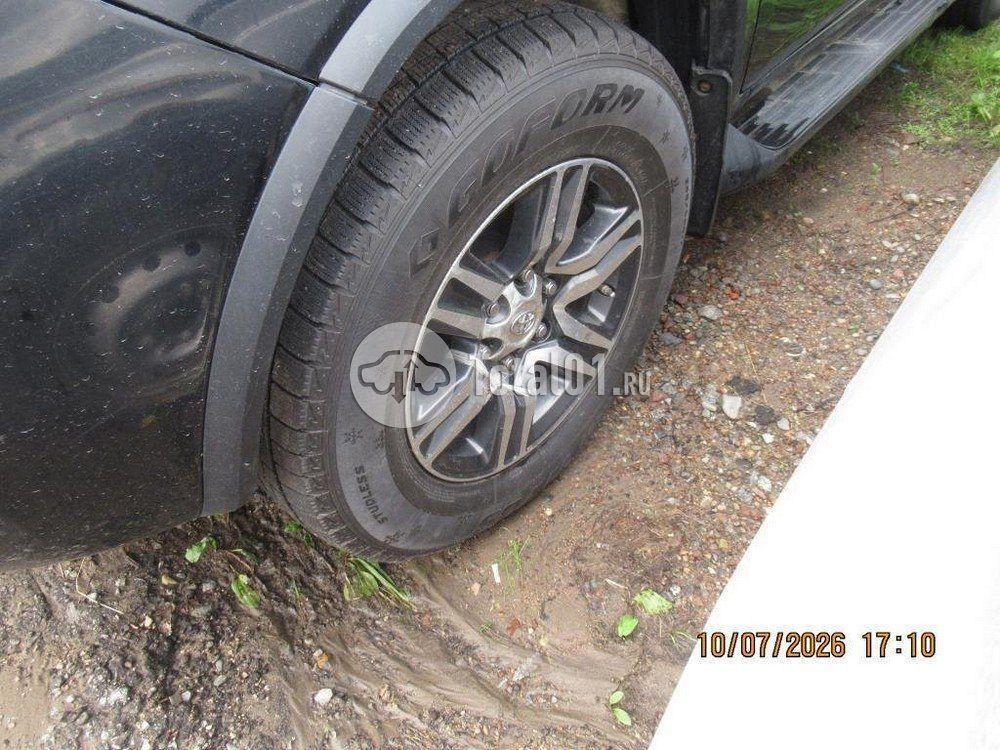 Фото Toyota Fortuner 22