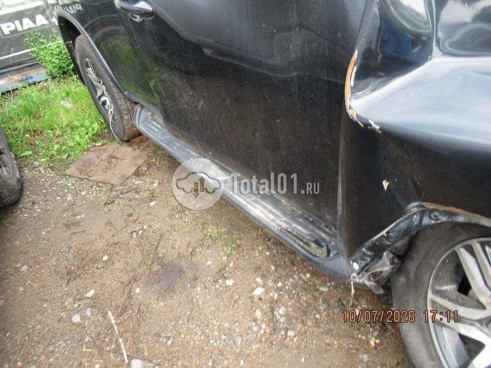 Фото Toyota Fortuner 38