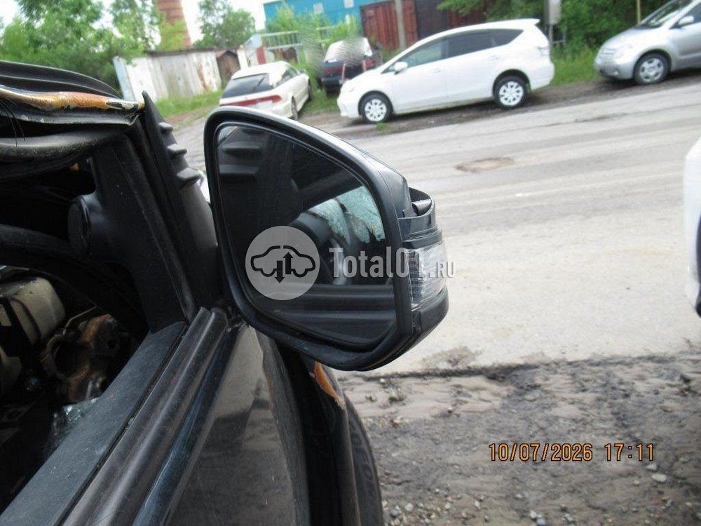 Фото Toyota Fortuner 46