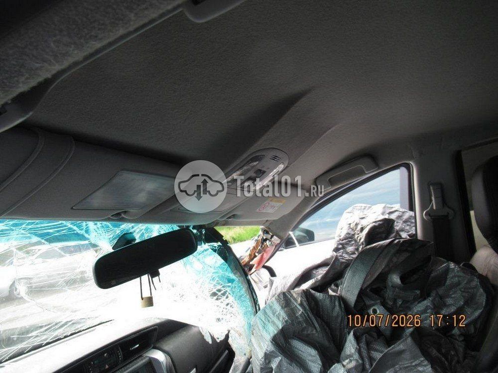 Фото Toyota Fortuner 68