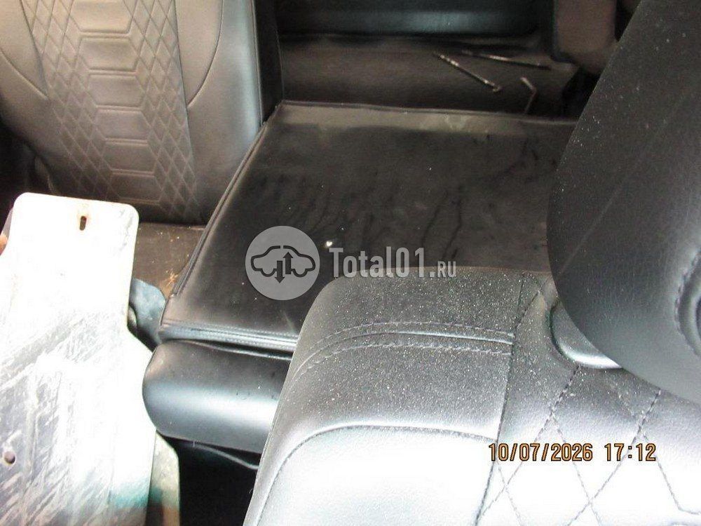 Фото Toyota Fortuner 86