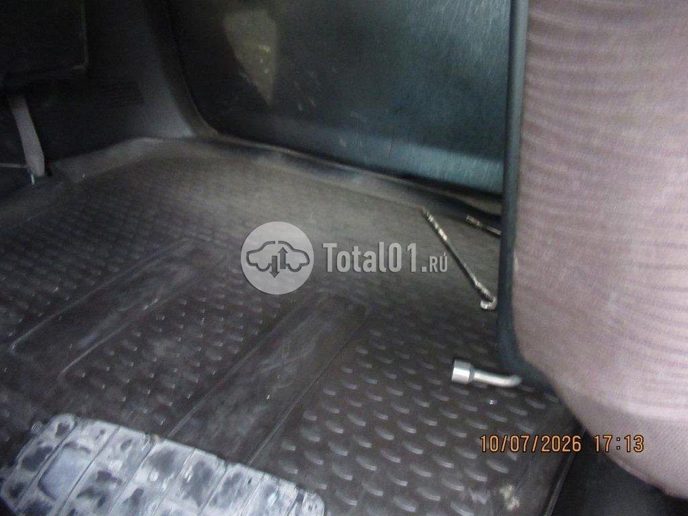 Фото Toyota Fortuner 102