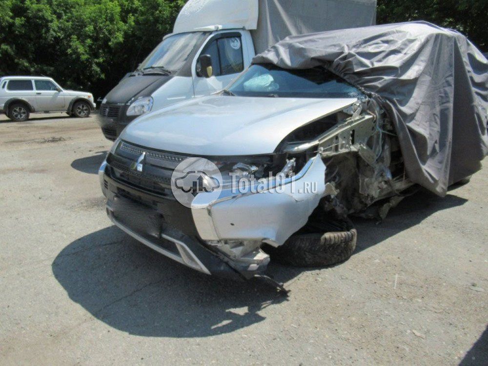 Фото Mitsubishi Outlander 64