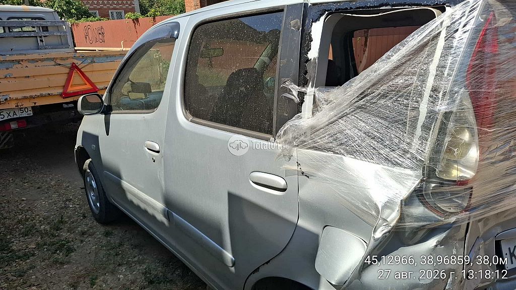Фото Toyota Funcargo 10