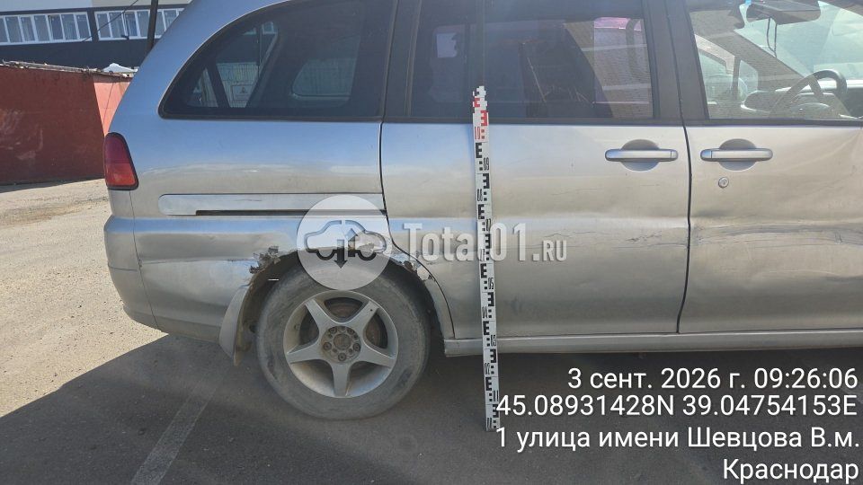 Фото Nissan Liberty 28