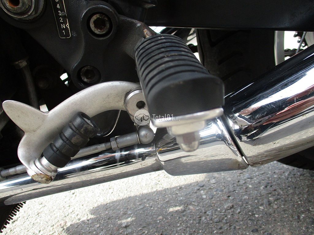 Фото Triumph THRUXTON 900 14