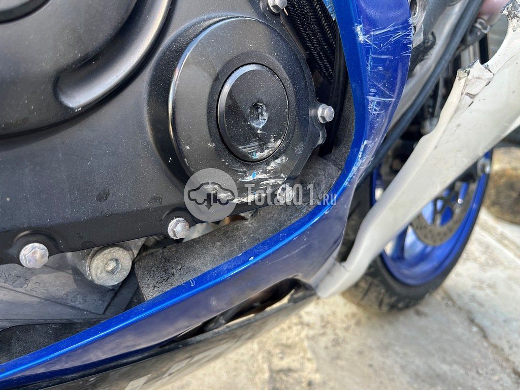 Фото Suzuki GSX-R600 18