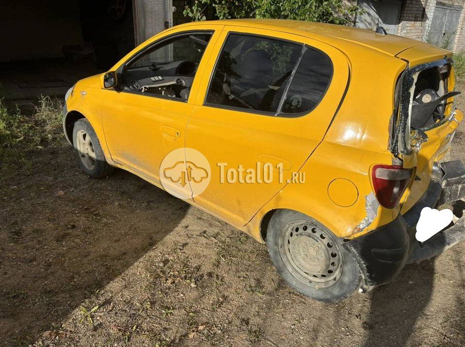 Фото Toyota Vitz 10