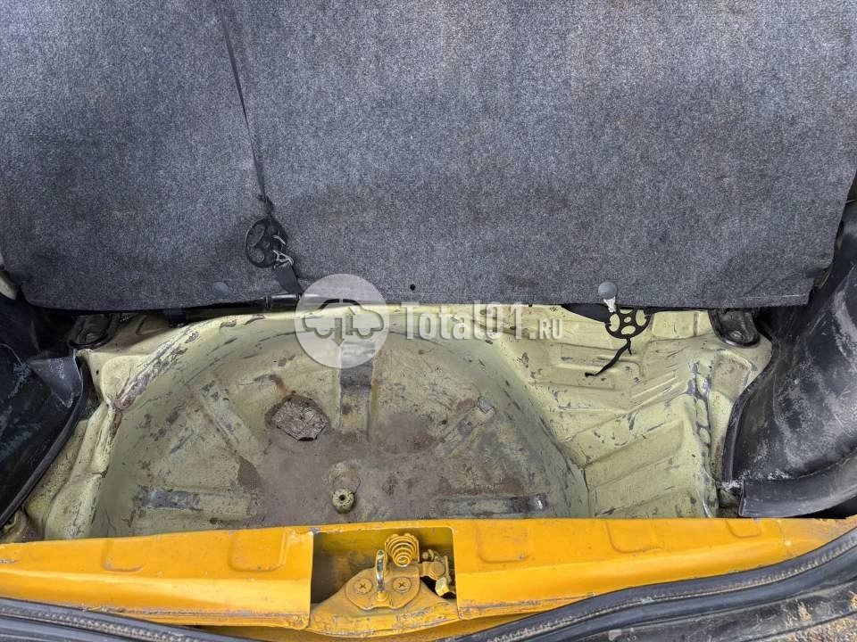 Фото Toyota Vitz 32