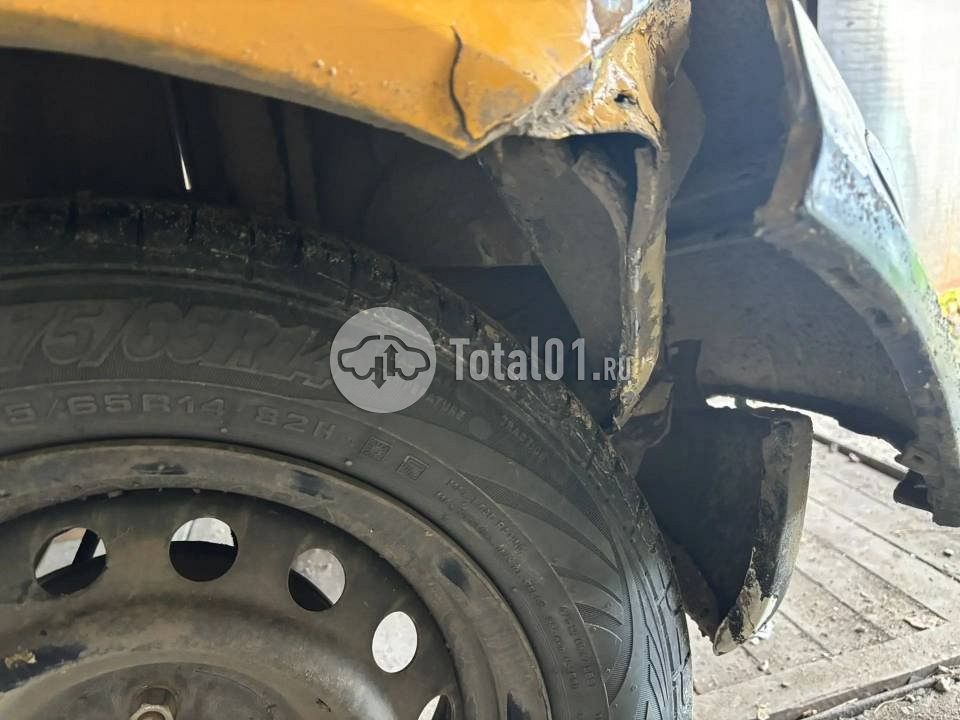 Фото Toyota Vitz 40