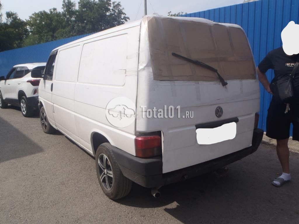 Фото Volkswagen Transporter 2