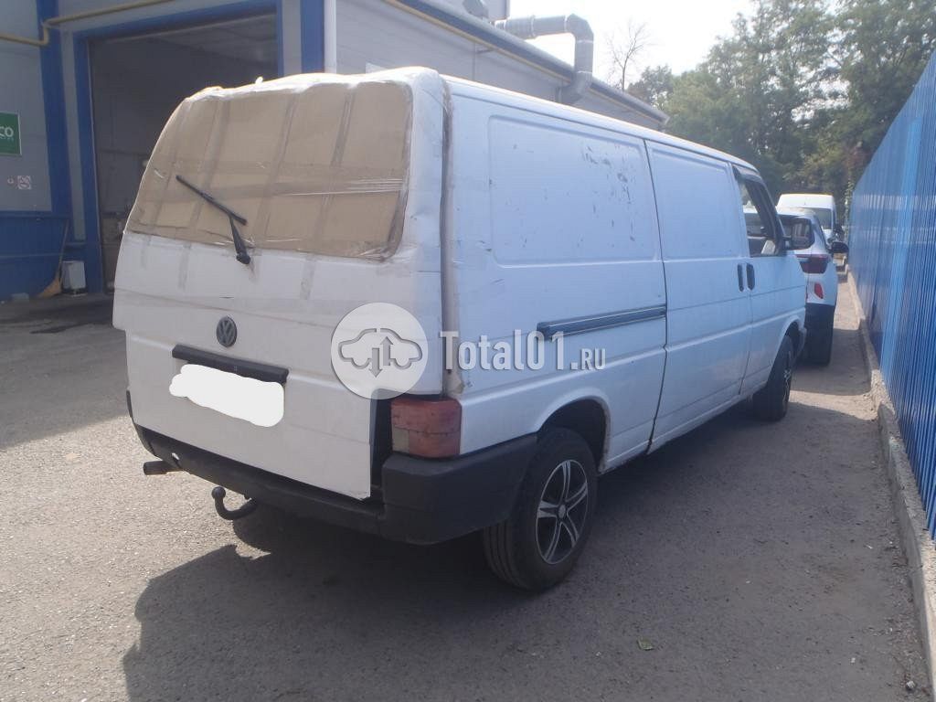 Фото Volkswagen Transporter 4