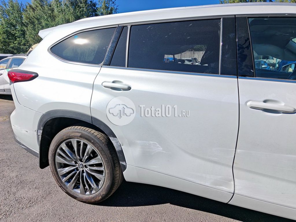 Фото Toyota Highlander 30