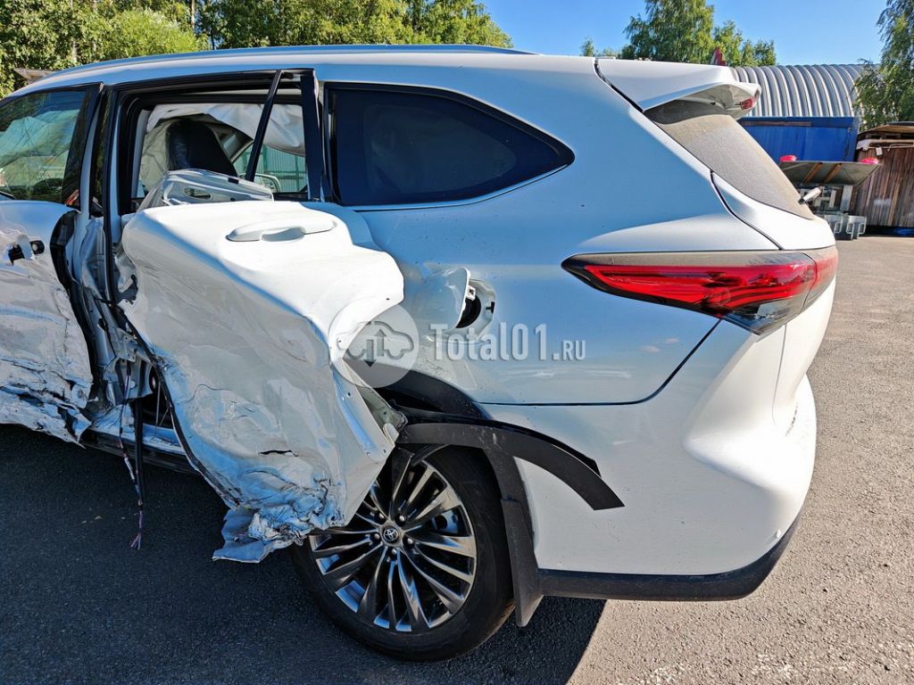 Фото Toyota Highlander 42