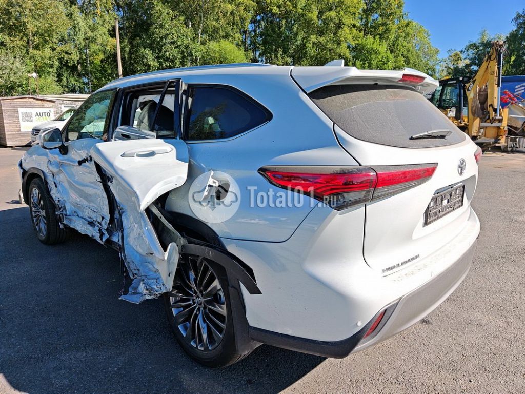 Фото Toyota Highlander 112