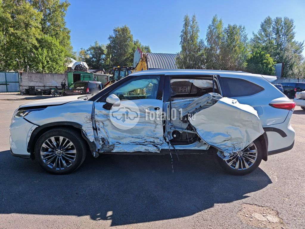 Фото Toyota Highlander 134