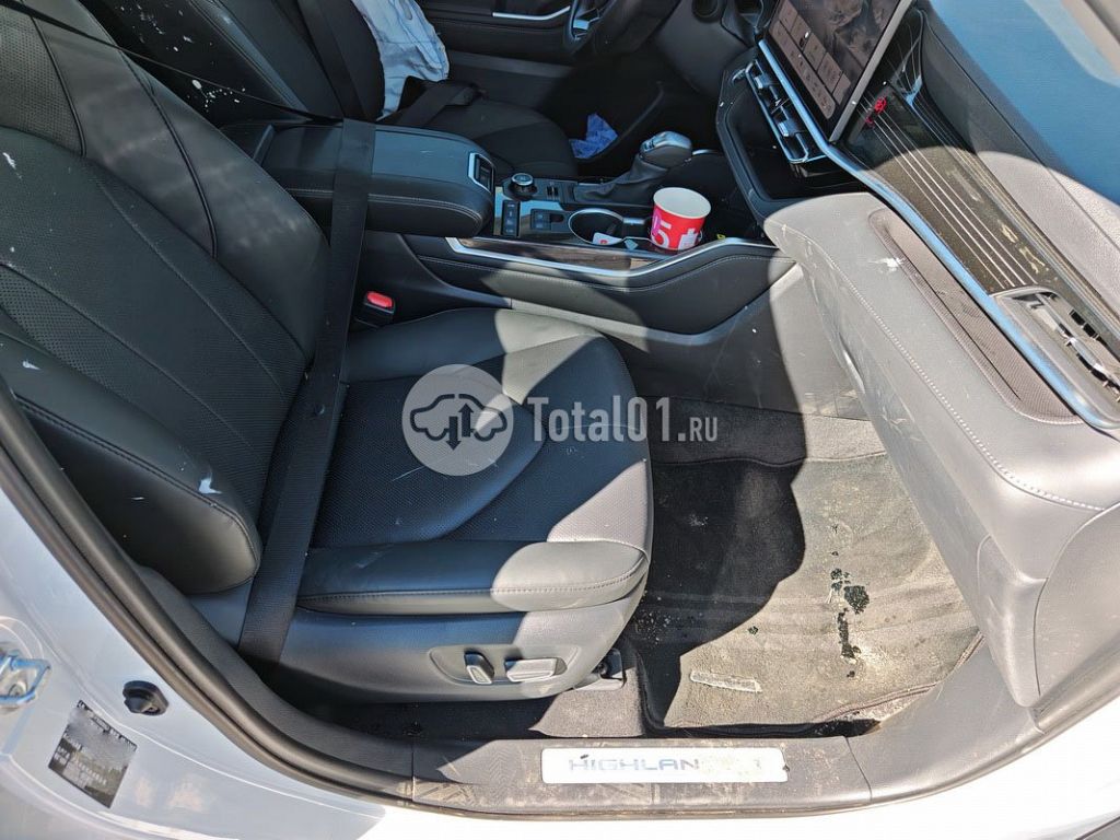 Фото Toyota Highlander 146