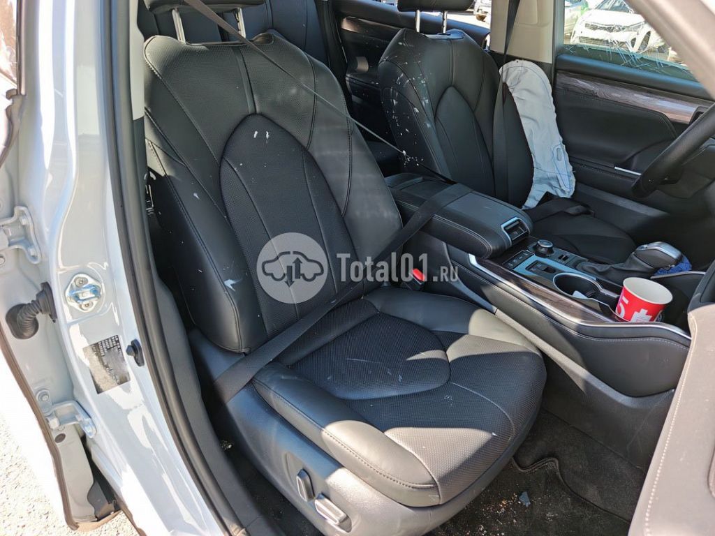 Фото Toyota Highlander 154