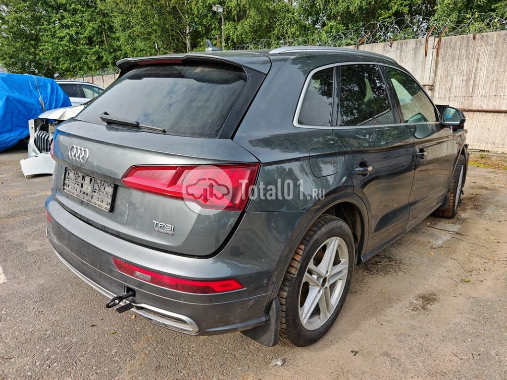 Фото Audi Q5 2