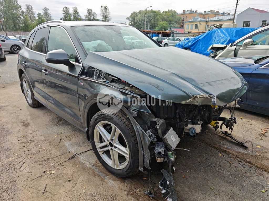 Фото Audi Q5 26