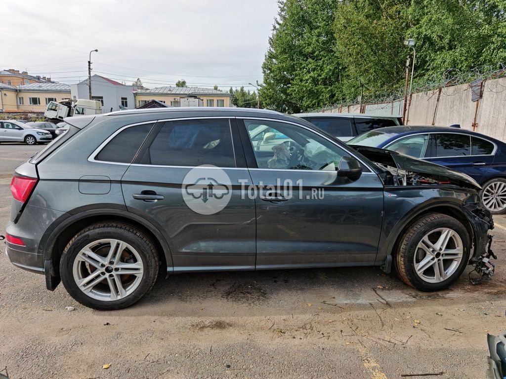 Фото Audi Q5 48