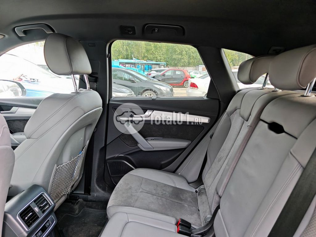 Фото Audi Q5 106