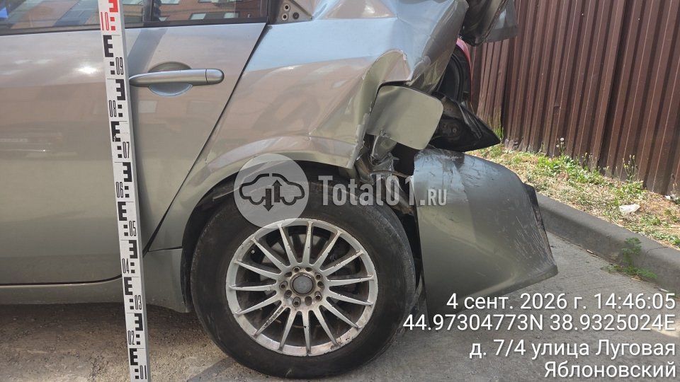 Фото Nissan Primera 16