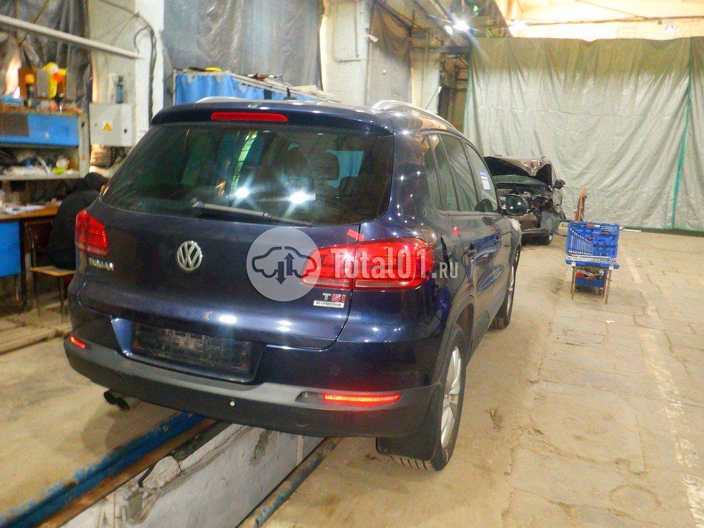 Фото Volkswagen Tiguan 10