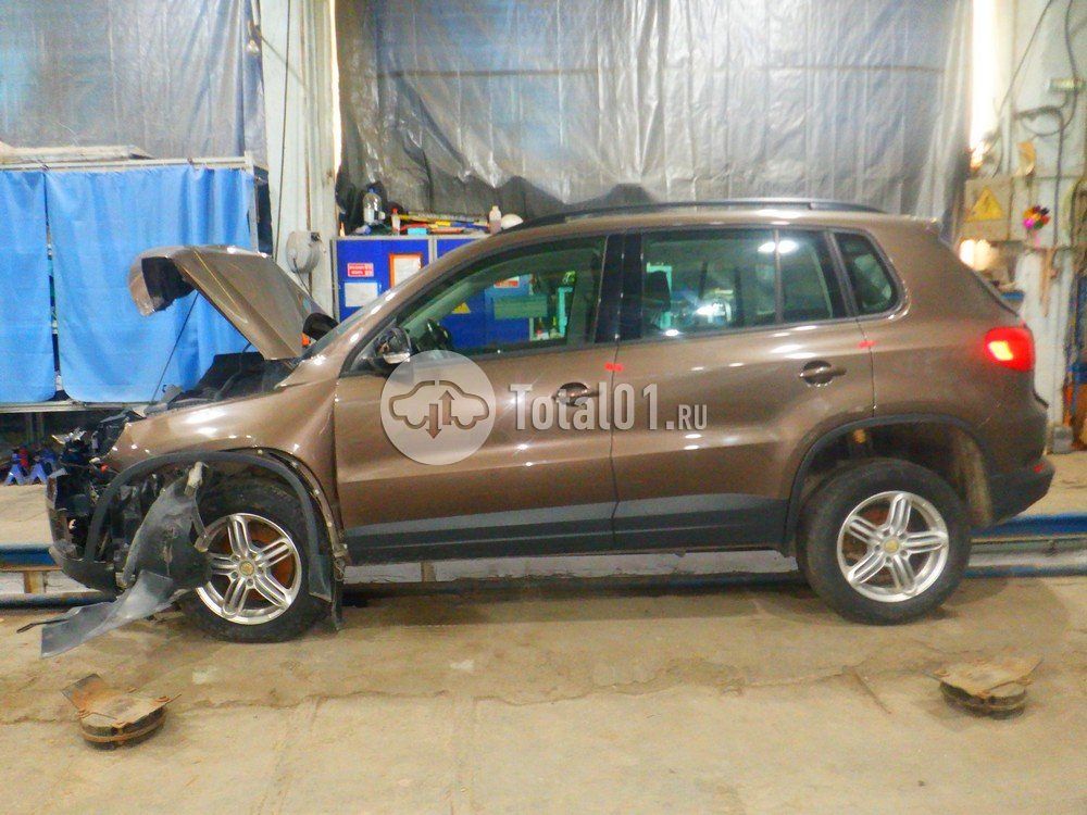 Фото Volkswagen Tiguan 8