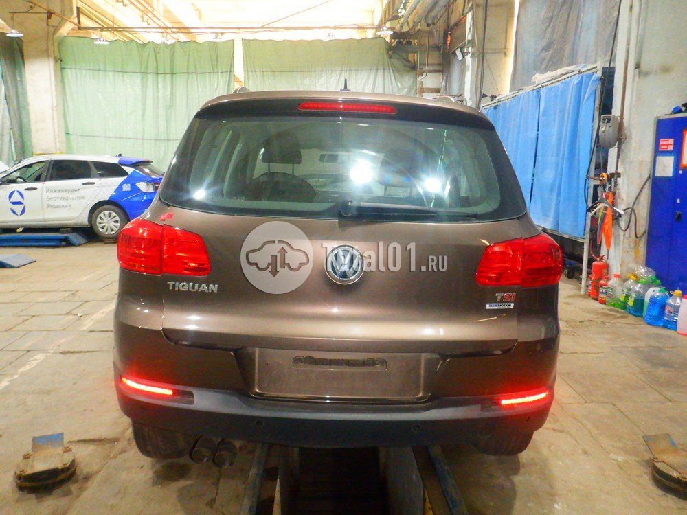 Фото Volkswagen Tiguan 10