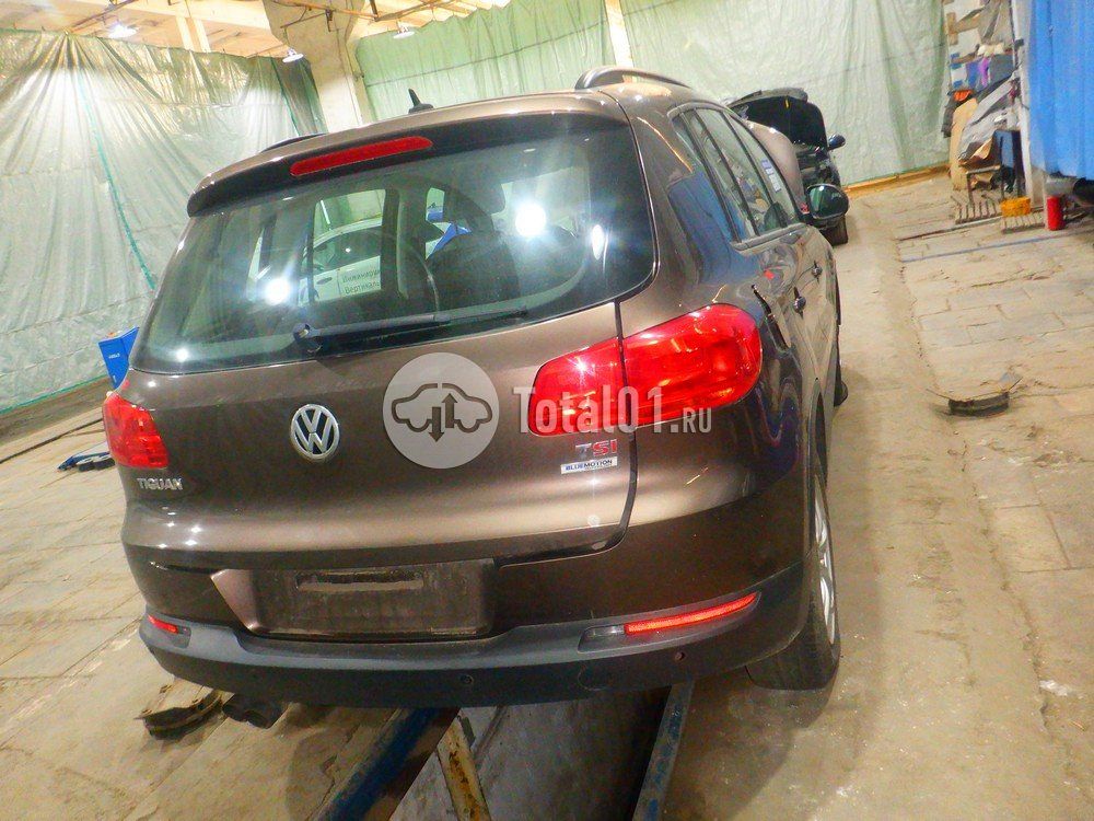 Фото Volkswagen Tiguan 12