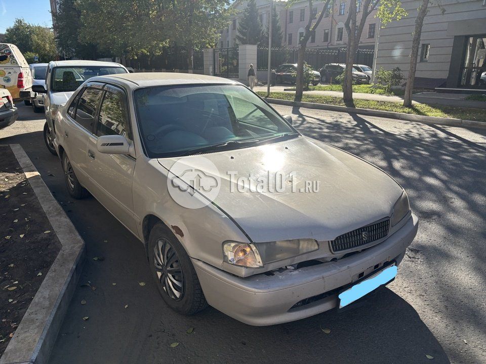 Фото Toyota Sprinter 76