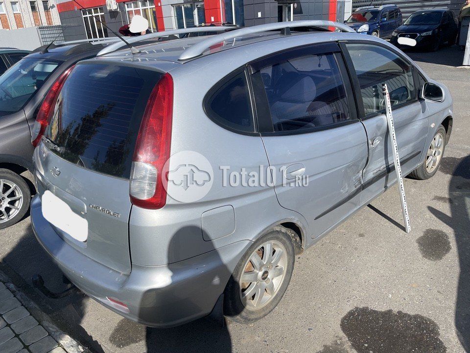 Фото Chevrolet Rezzo 4