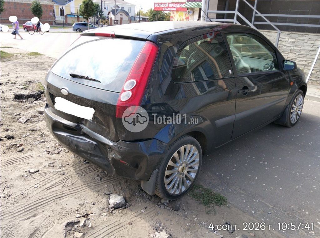 Фото Ford Fiesta 8