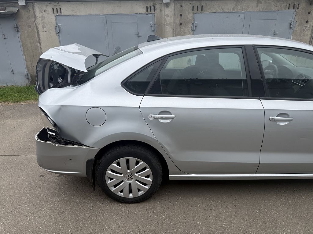 Фото Volkswagen Polo 6