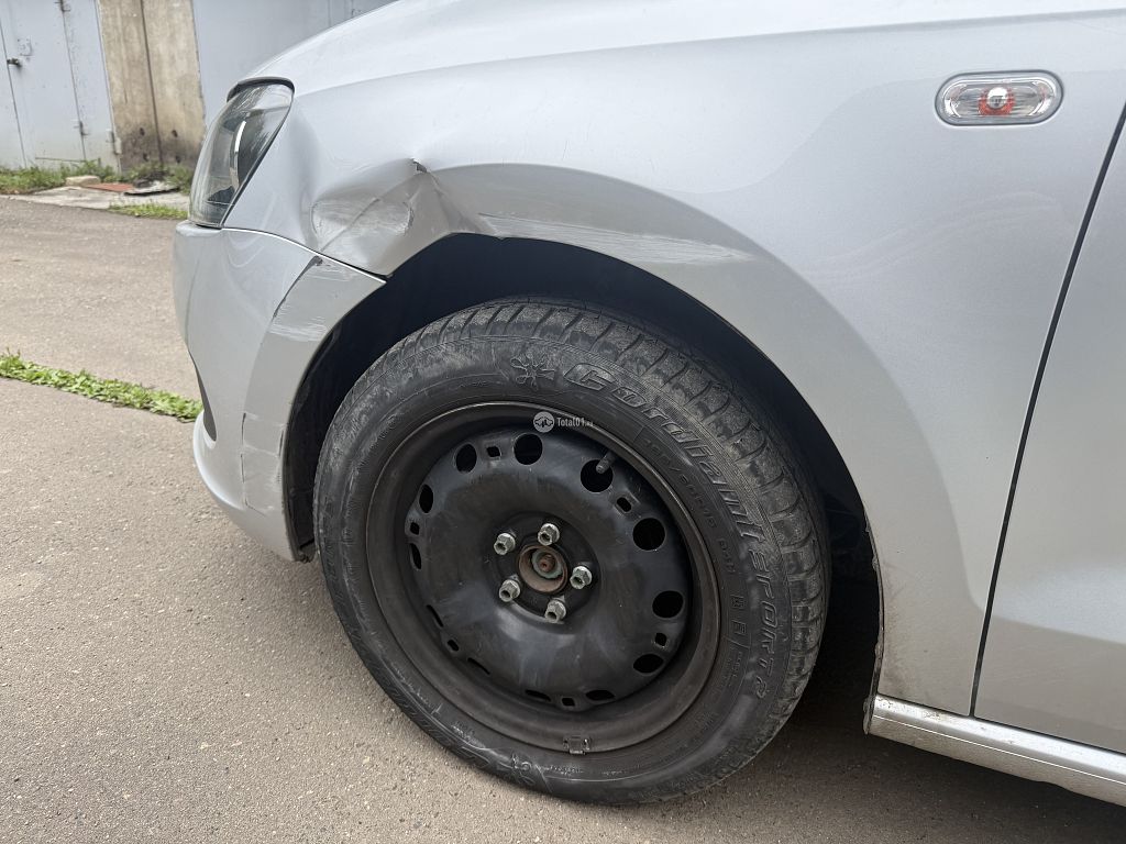 Фото Volkswagen Polo 12