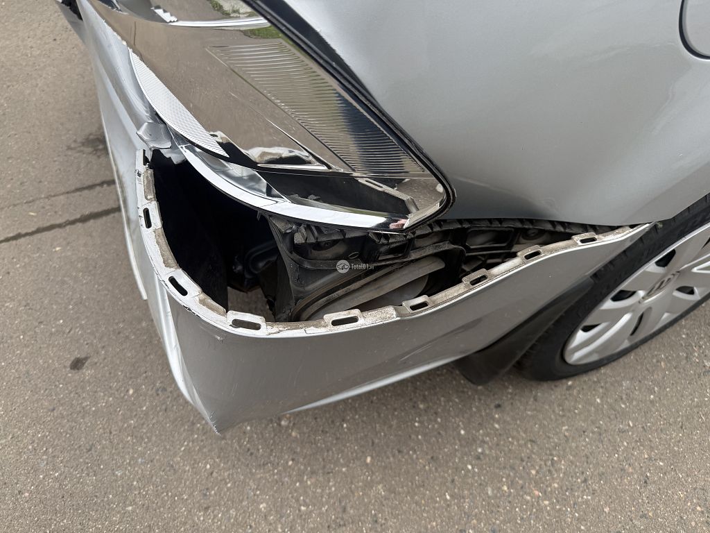 Фото Volkswagen Polo 14