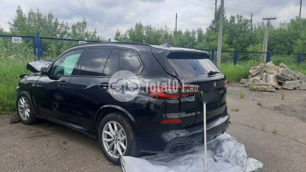 Фото BMW X5 6