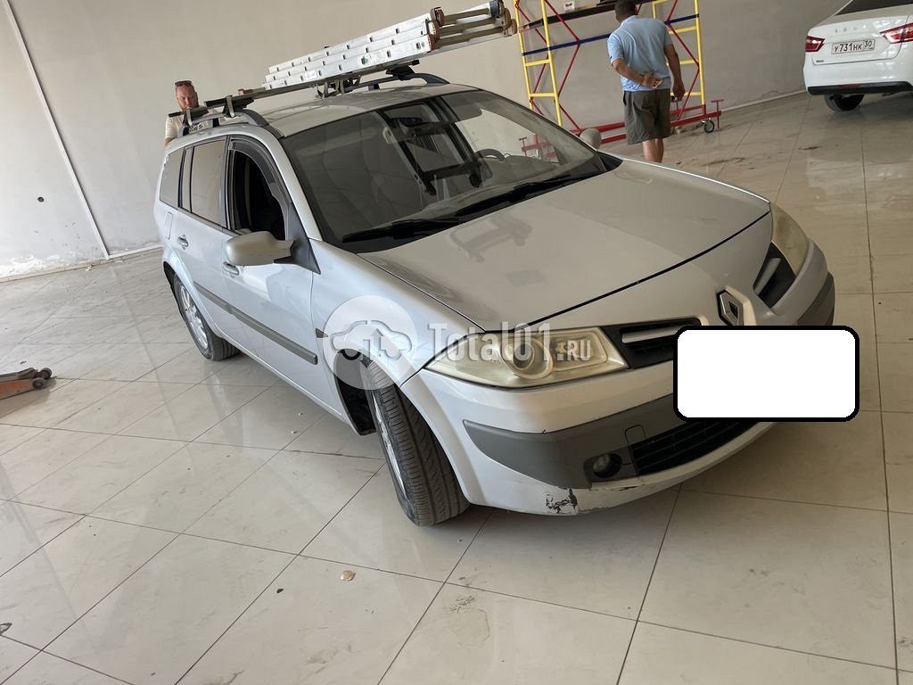 Фото Renault Megane 8