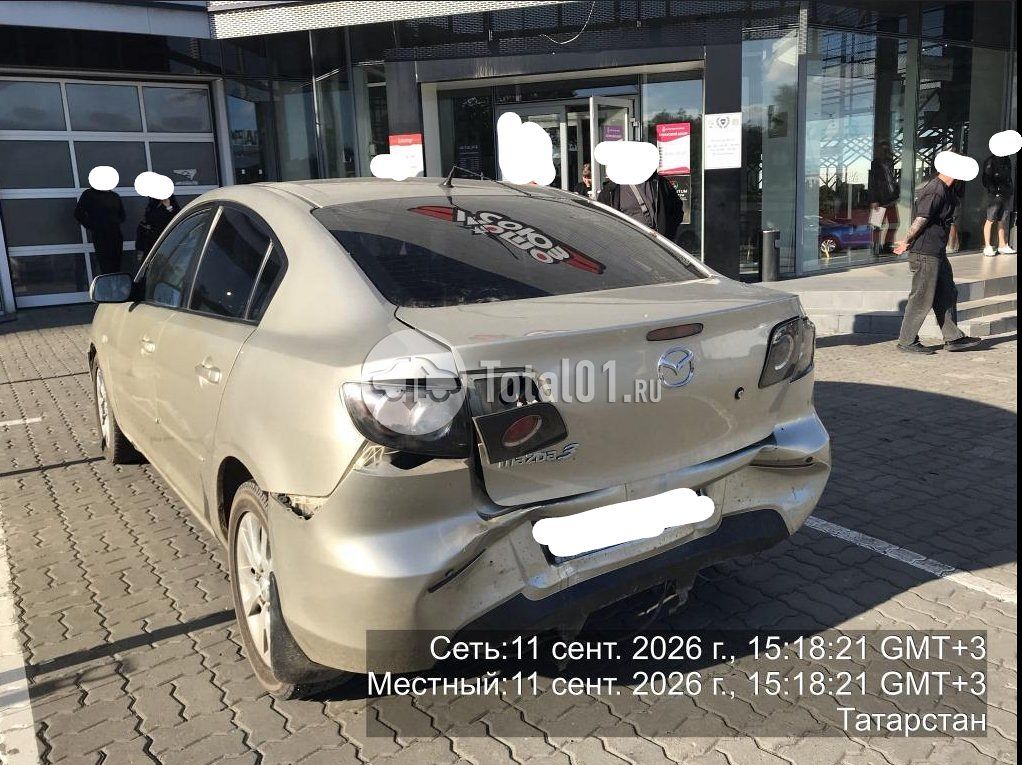 Фото Mazda 3 6