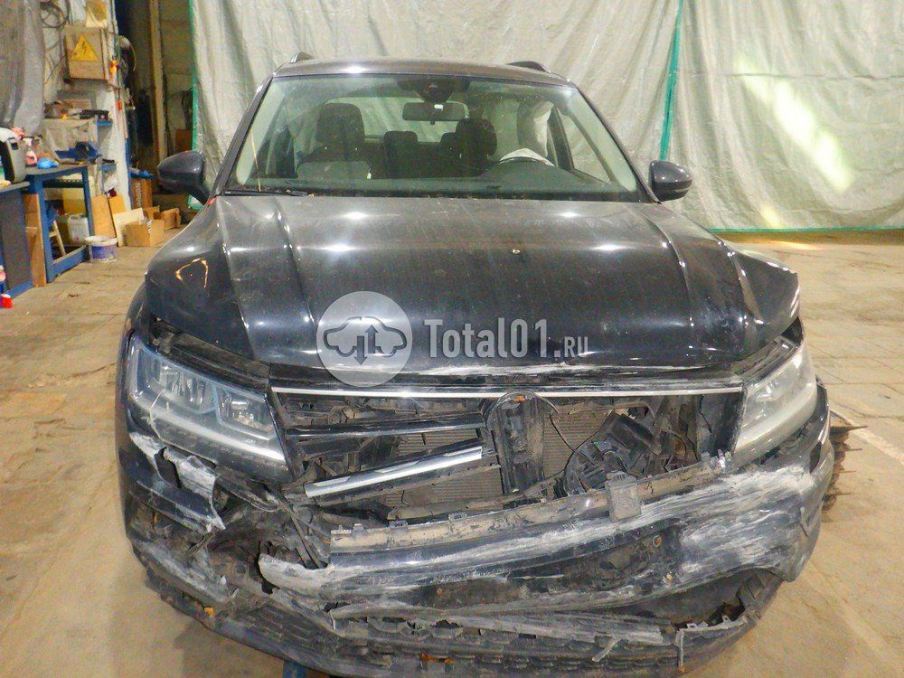 Фото Volkswagen Tiguan 4